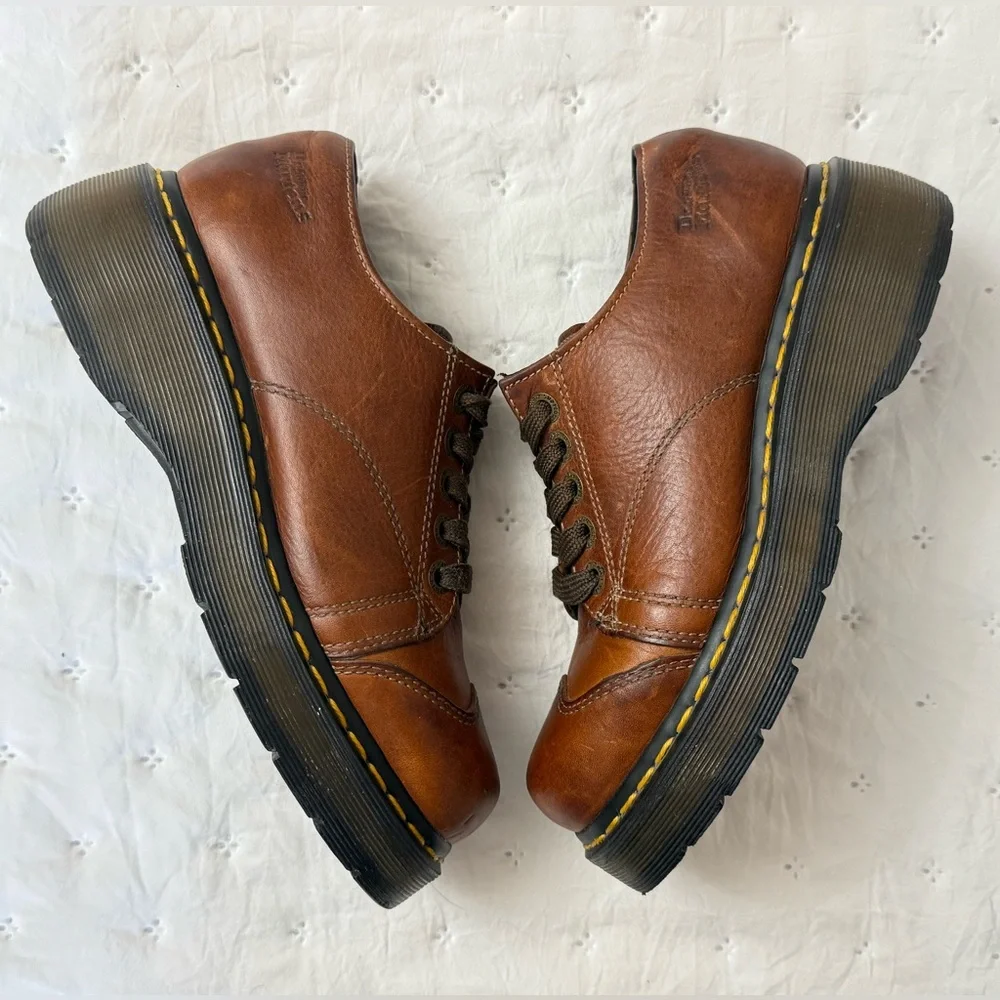 Dr. Martens Brown Leather Women’s oxfords